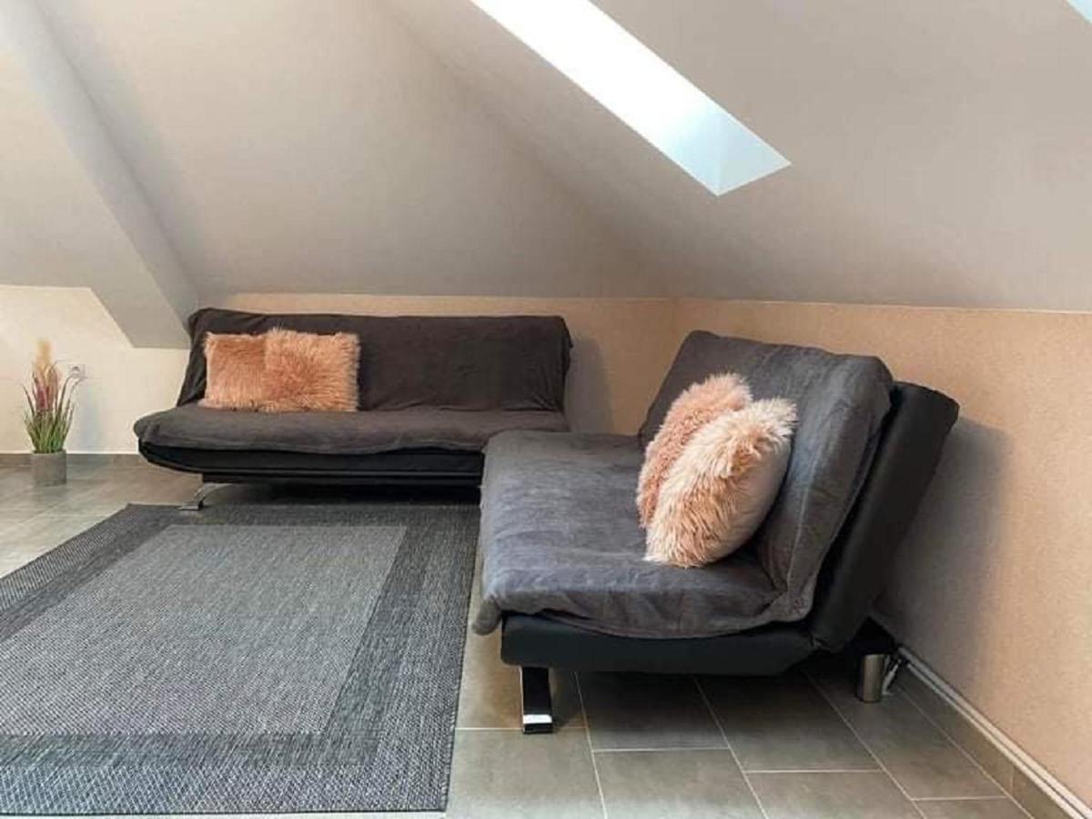 ハイデゥソボスローGreta Lux Apartmanアパートメント エクステリア 写真